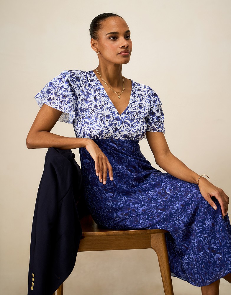 Henley Flutter Sleeve Tea Dress in Blue and White