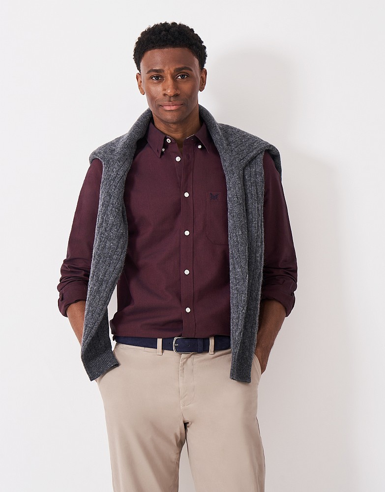 Classic Fit Crew Classic Oxford Shirt in Burgundy