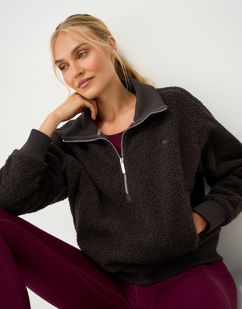 Borg Quarter-Zip Sweat in Coffee Brown