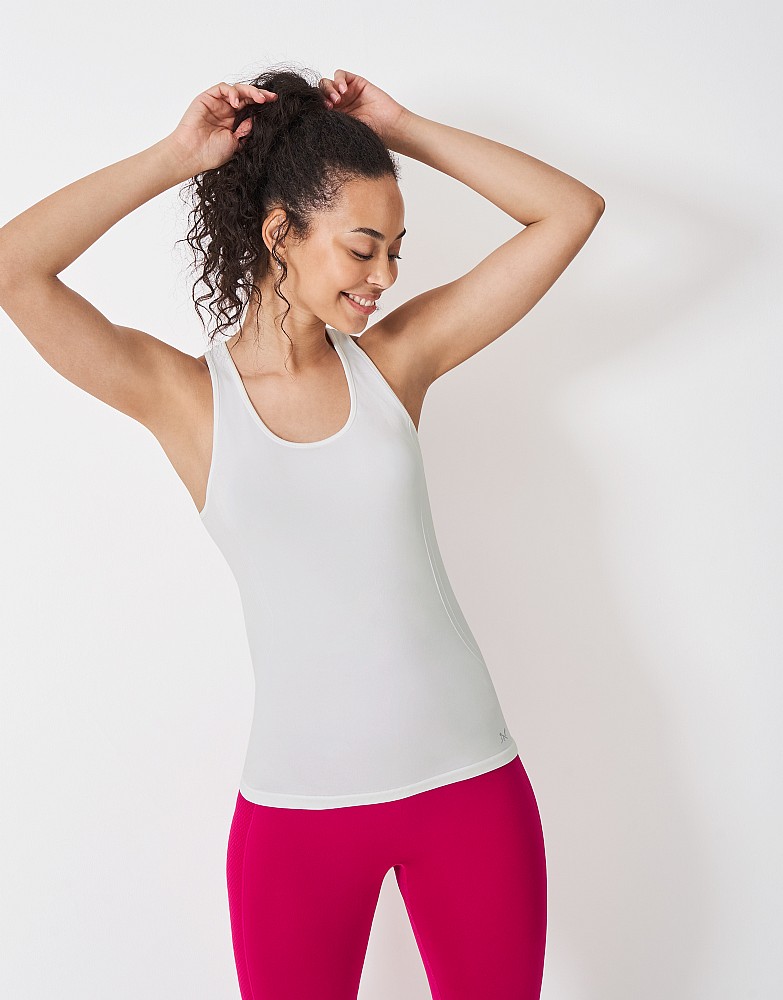 Seam-free Sports Vest in White
