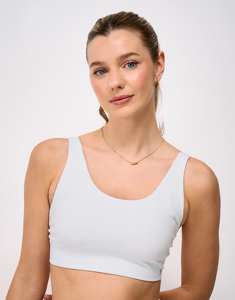 Mid-Impact Sports Bra in White