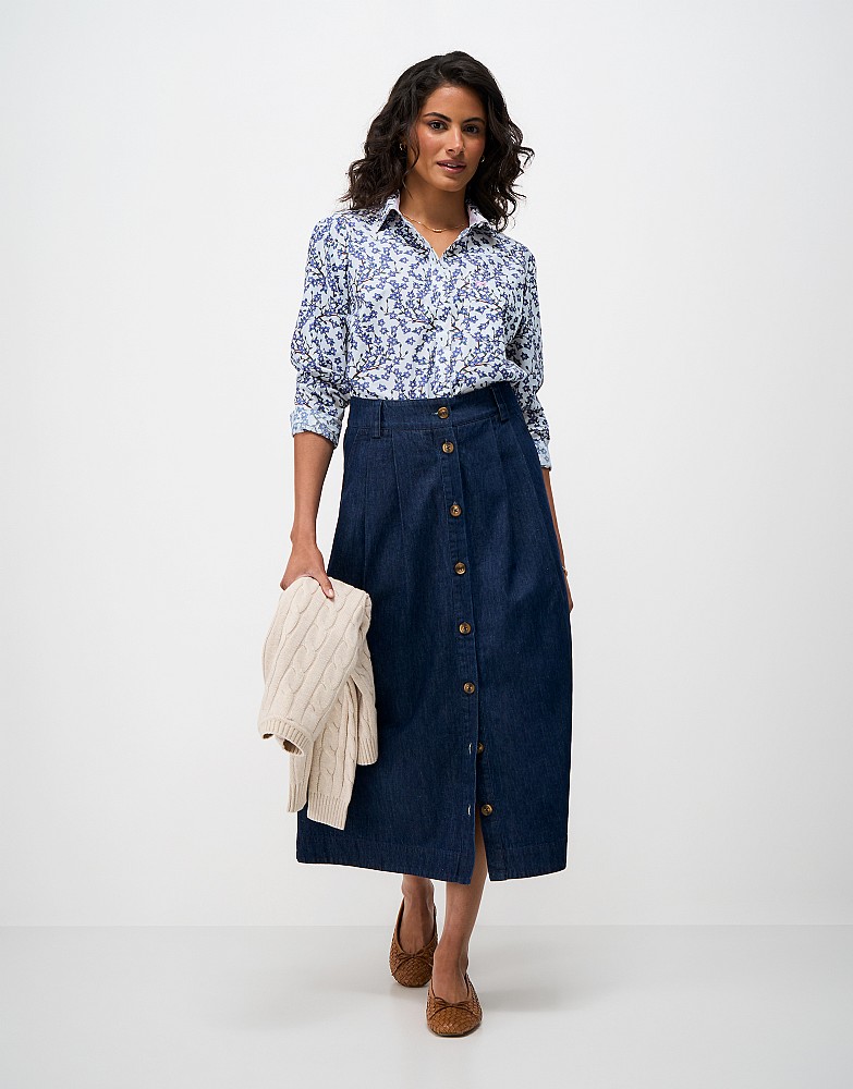 Relaxed Fit Cotton Poplin Shirt in Blue Blossom Print