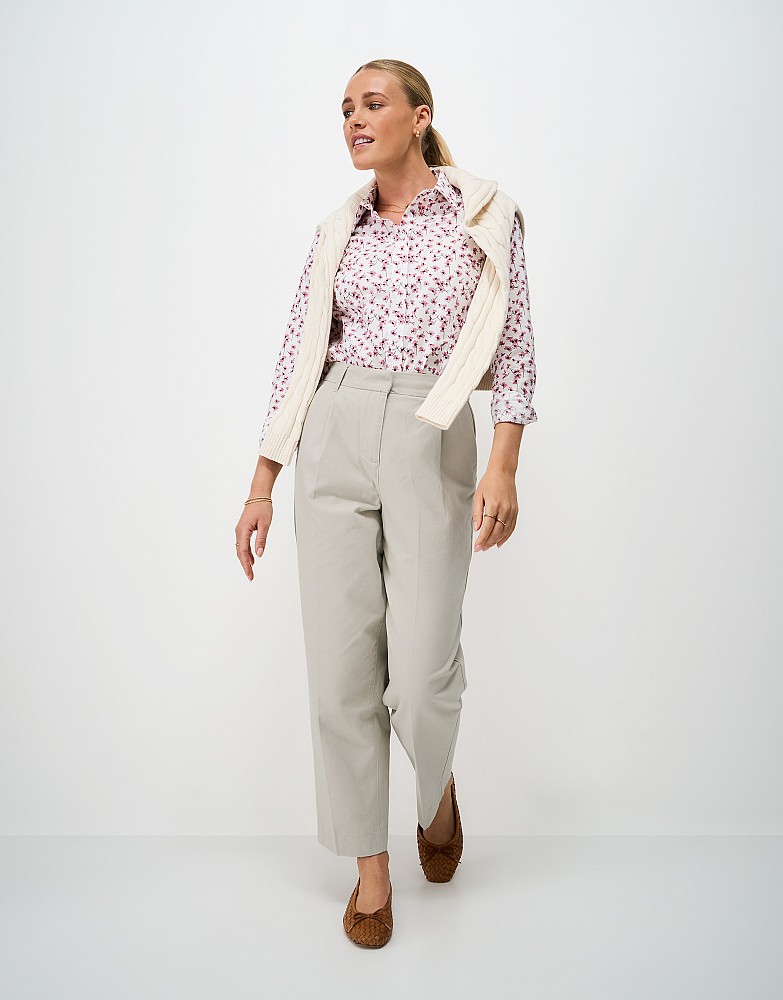 Straight Leg Chino Trousers in Neutral