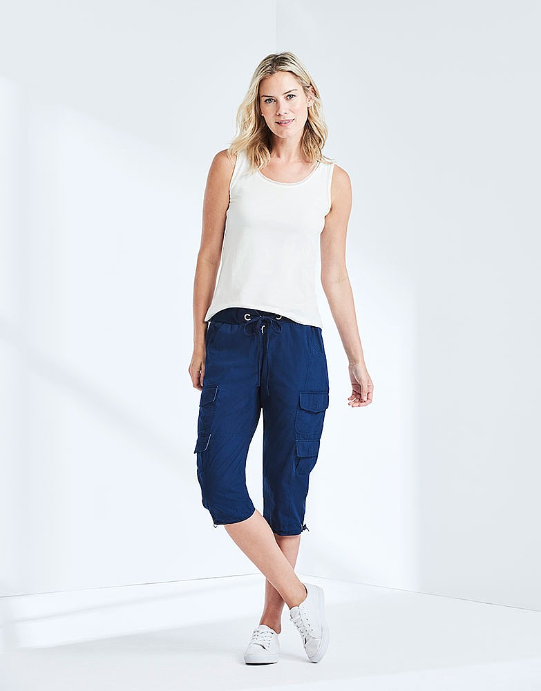 Wentworth Crop In Navy