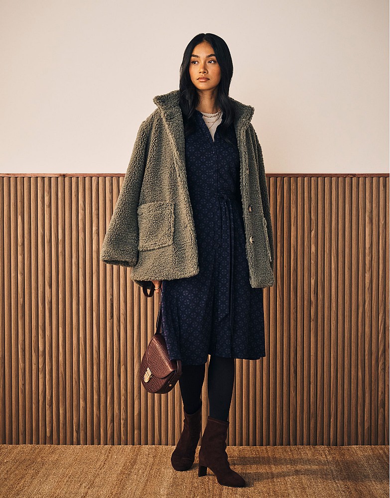 Borg Patch-Pocket Jacket in Green