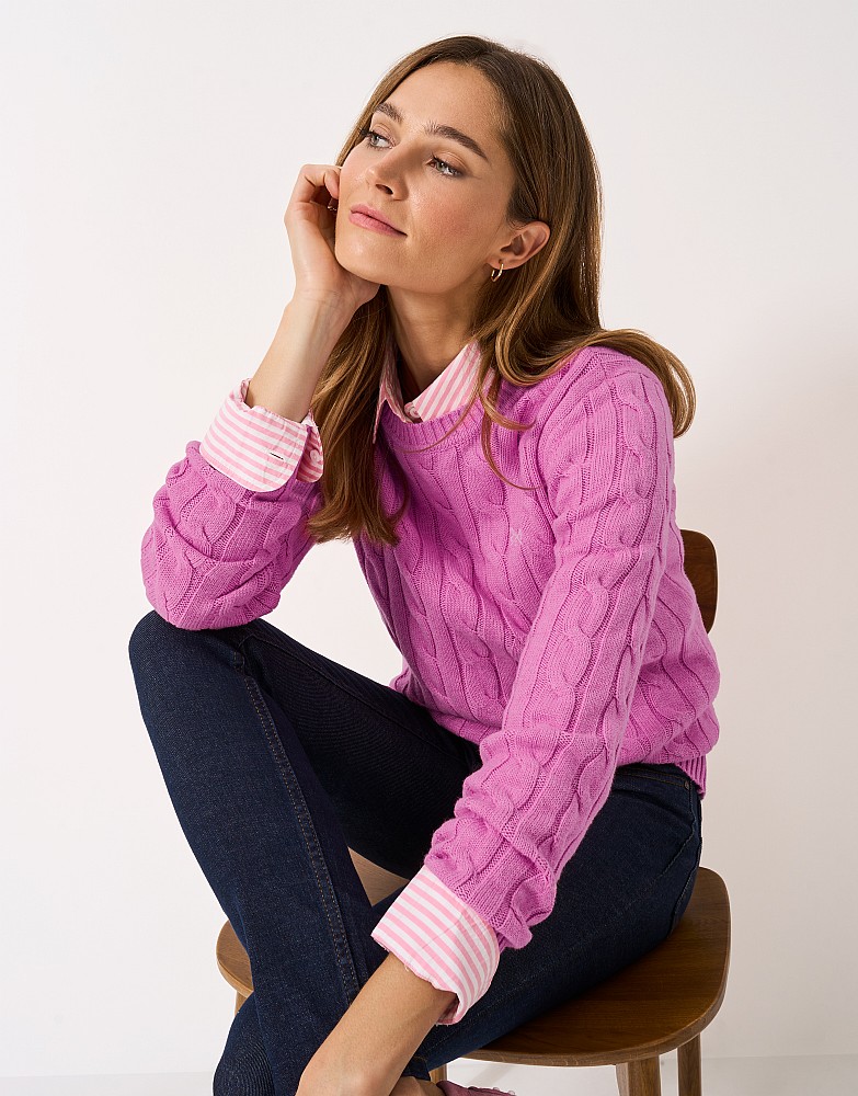 Crew Neck Chunky Heritage Cable Knit Jumper in Pink