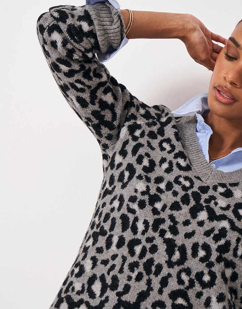ANCAPELION Women's Leopard Print Sweater - V Neck Color Block Pullover, Cozy Knitted Jumper, Grey Small - View #4