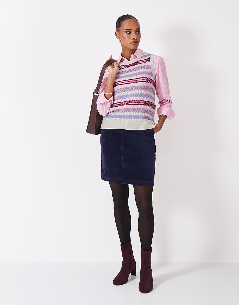Crew Neck Fairisle Vest in Pink and White