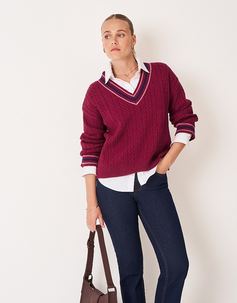 Oversized Chunky Cable-Knit Cricket Jumper in Pink & Navy