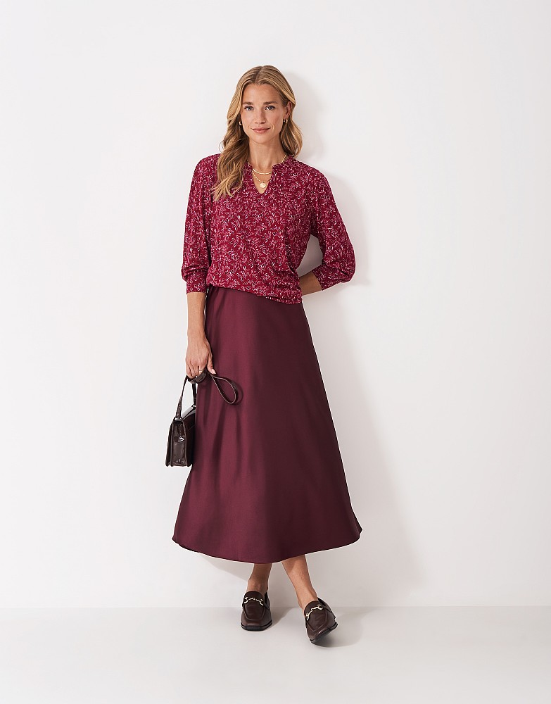 Viscose Notch Neck Printed Top in Red