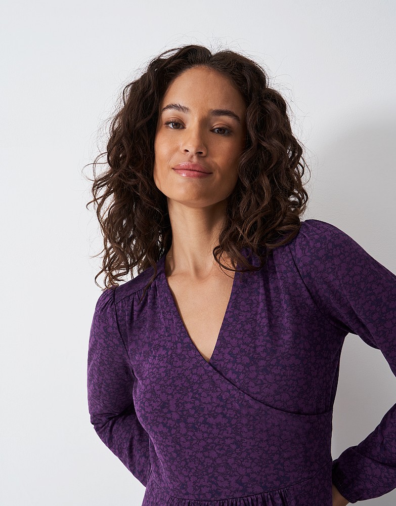 Women's Edith Daisy Print Long Sleeve Jersey Wrap Dress in Purple