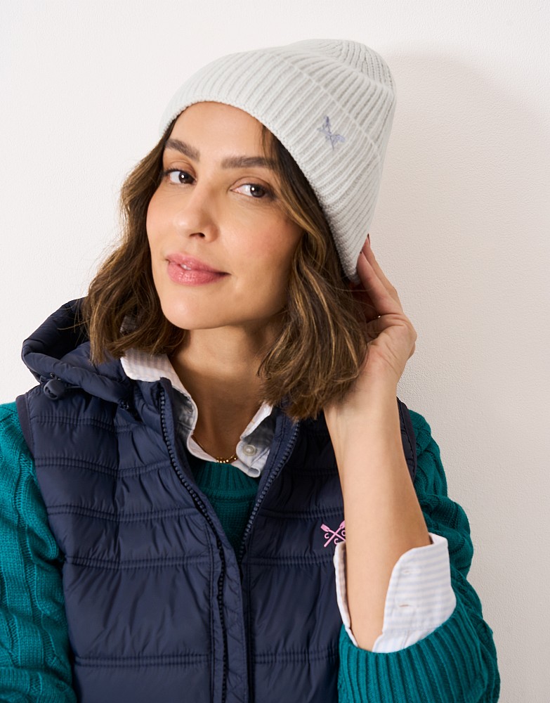 Knitted Beanie in White Marl