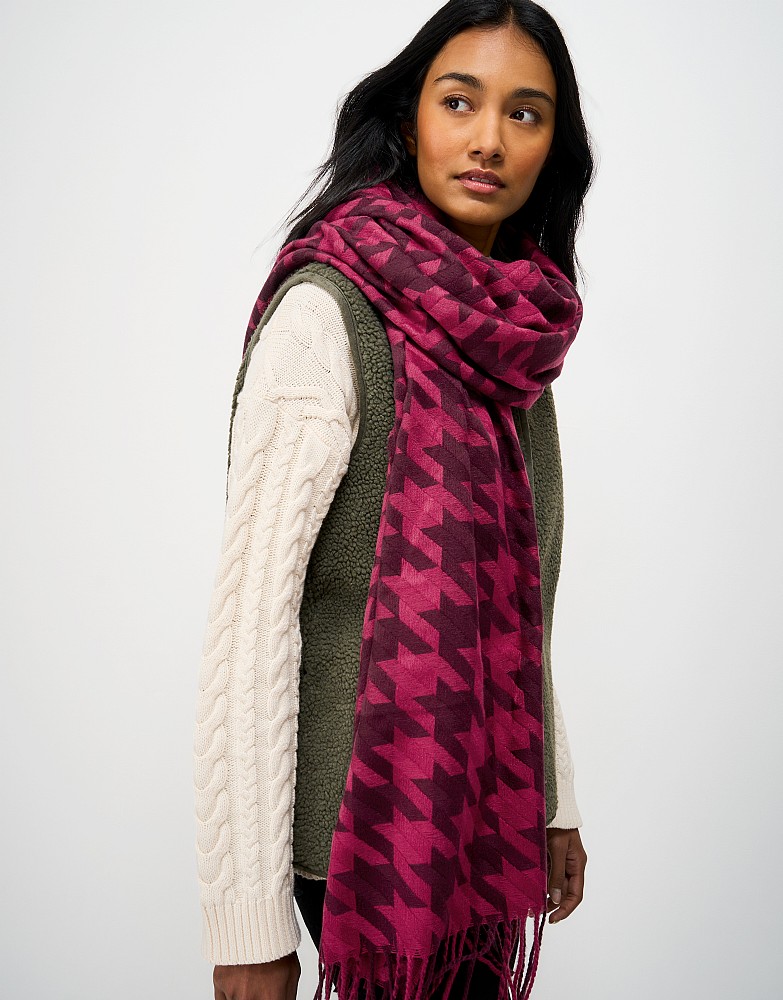 Houndstooth Scarf in Red