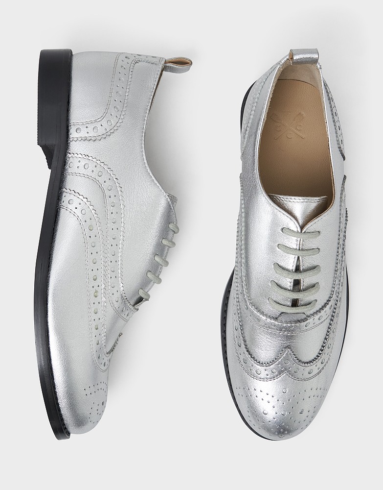 Leather Brogues in Silver
