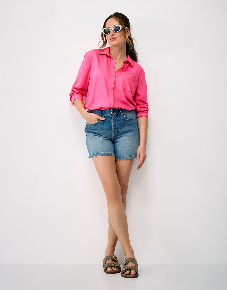 Relaxed Fit Viscose-Lyocell Shirt in Bright Pink