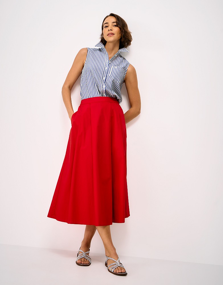 Sleeveless Seersucker Shirt in Blue & White Stripe