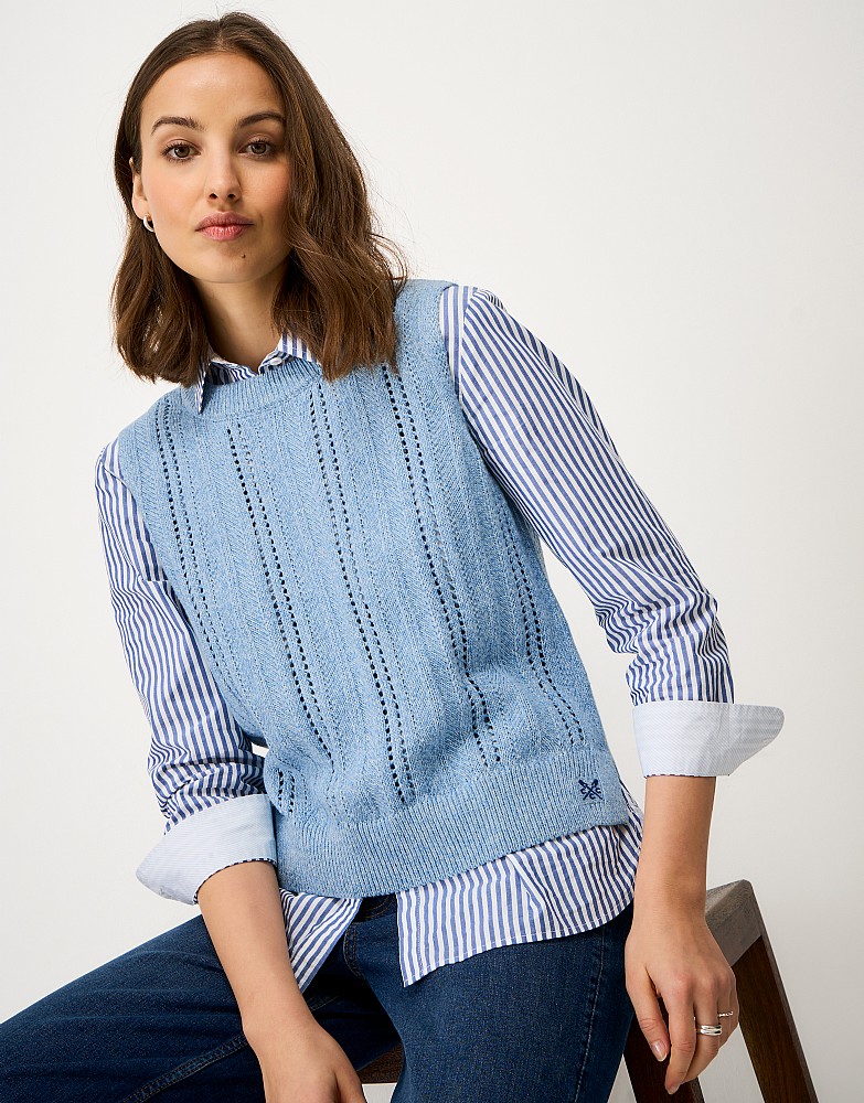 Crew-Neck Layering Vest in Blue