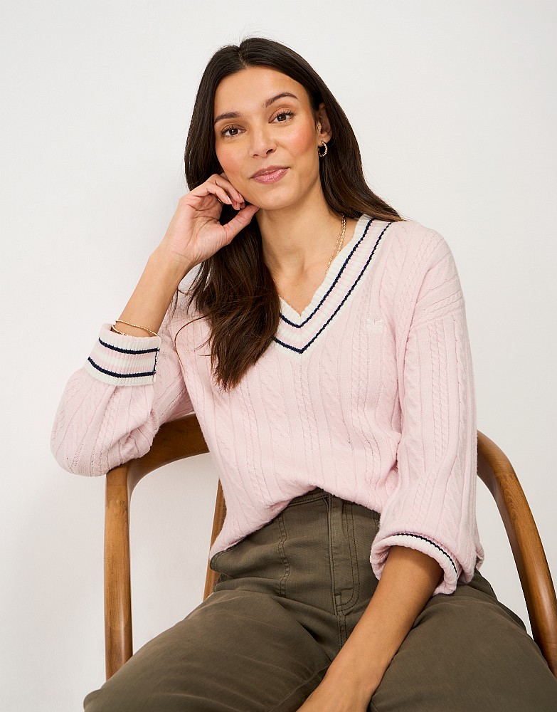Relaxed Cable Cricket Jumper in Pink