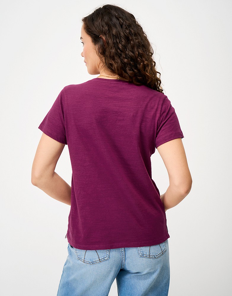 Cotton-Slub Perfect V-Neck Tee in Mulberry