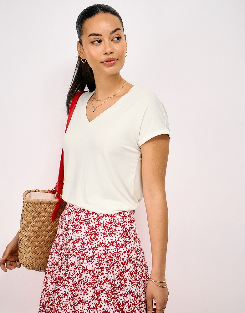 Grown-On V-Neck Tee in White