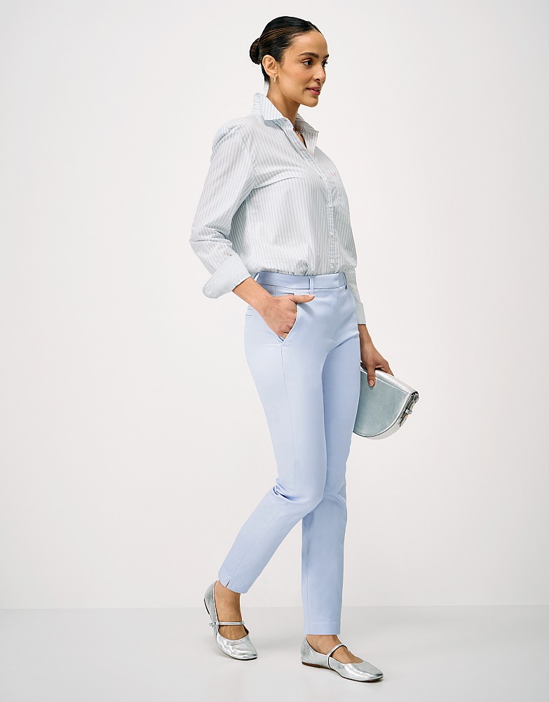 Smart Chinos in Light Blue