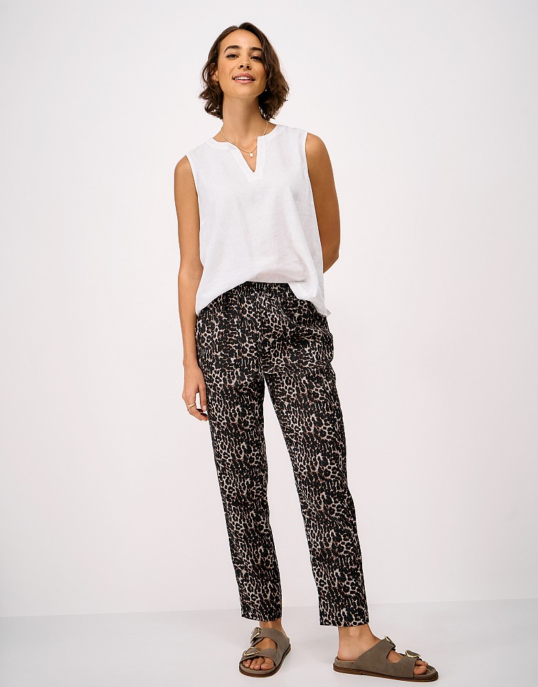 Tapered Linen-Blend Trousers in Brown Leopard Print