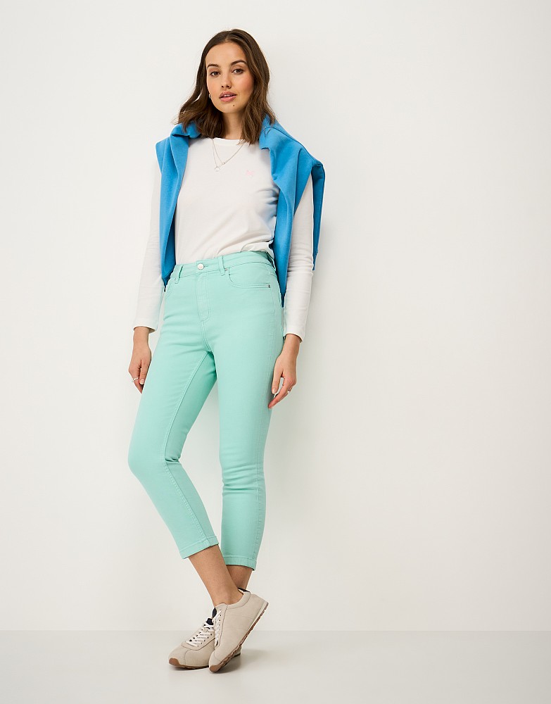Cropped Jean in Turquoise Blue