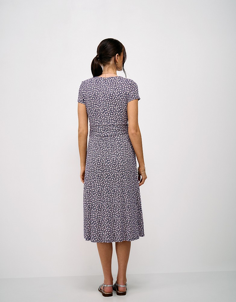 Lucy Short Sleeve Jersey Midi Dress in Navy Daisy