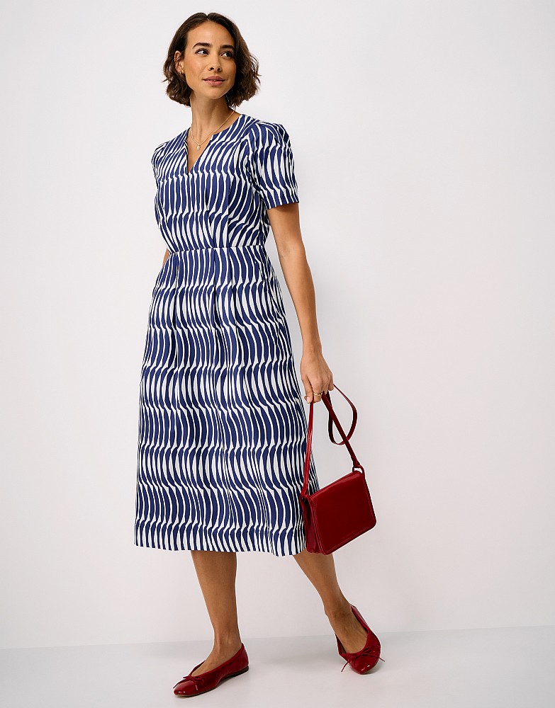 Gabby Cotton Notch-Neck Midi Dress in Navy Wave Print