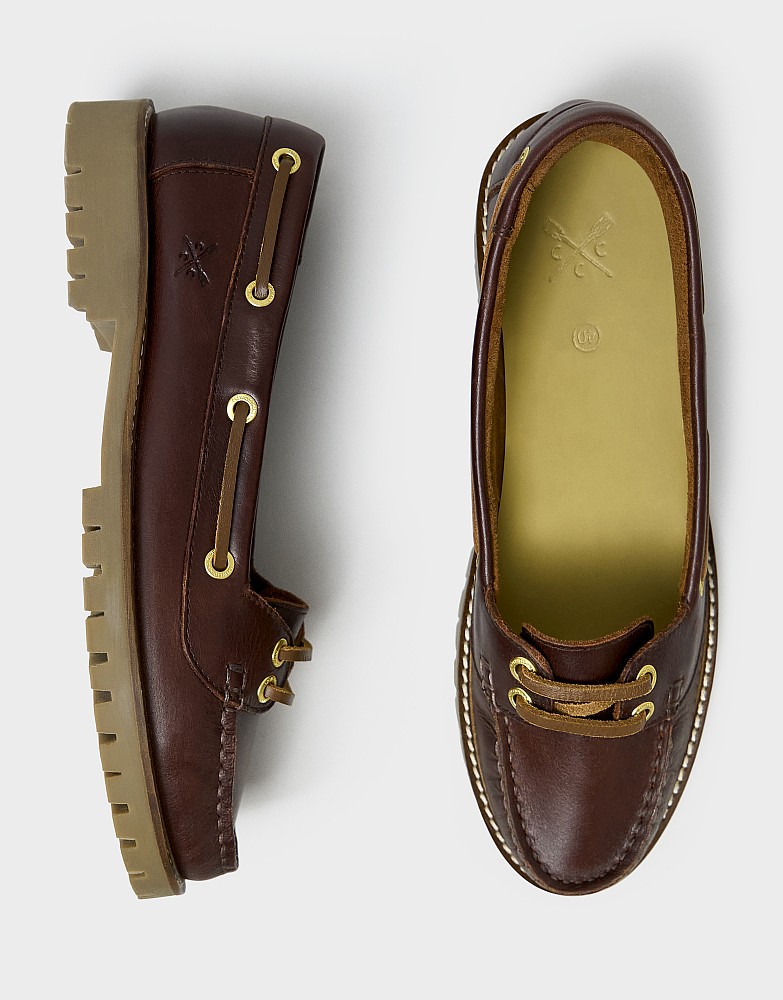 Cleated Sole Boat Shoe in Tan