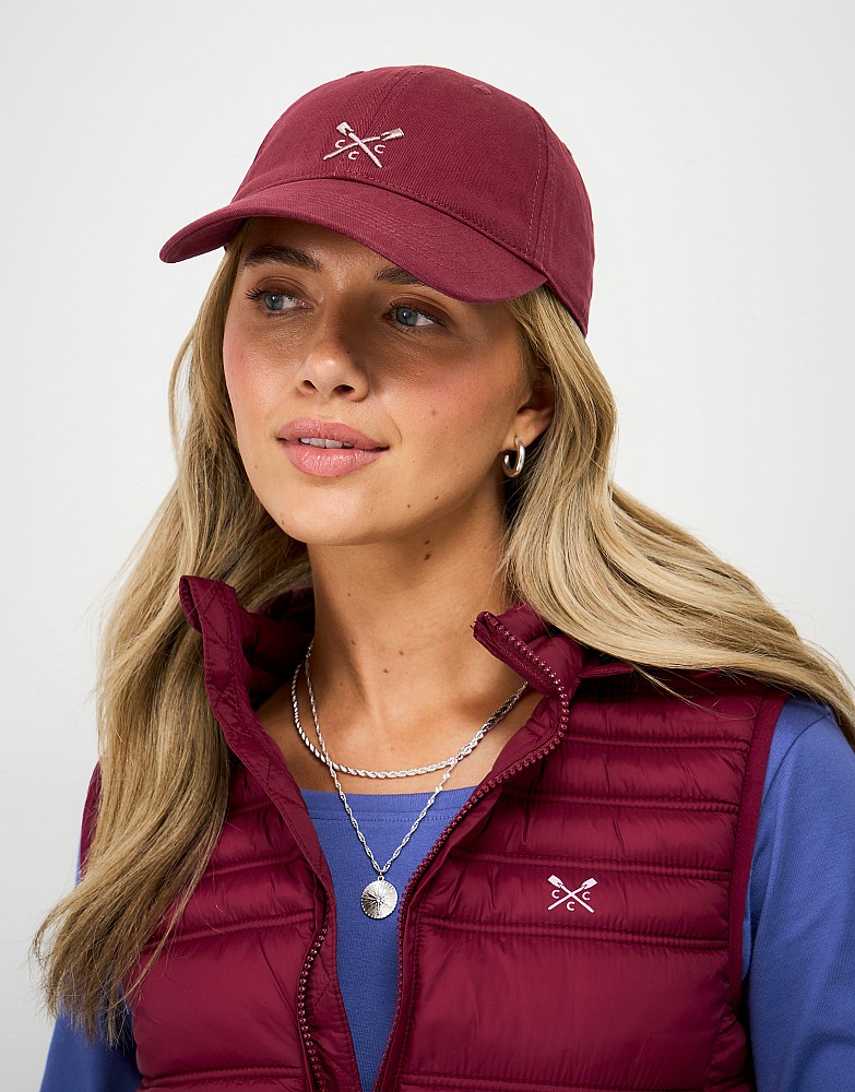 Classic Cap in Red
