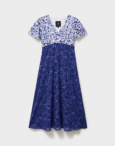 princess polly baby blue dress Delanie Linen Rich Printed Tea Dress Estate blue main image 0