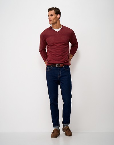 Organic Cotton V-Neck Jumper in Red