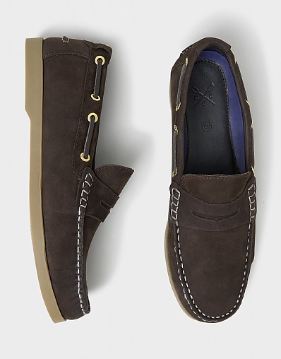 Slip on Deck Shoe In Chocolate brown