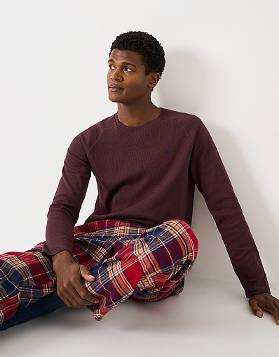 Long Sleeve Waffle T-Shirt in Burgundy