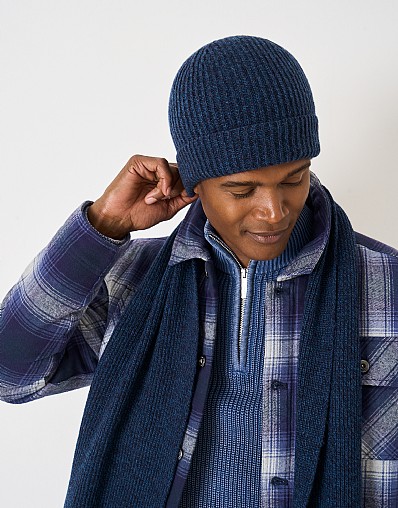 Twisted Yarn Wool Blend Beanie and Scarf in Navy