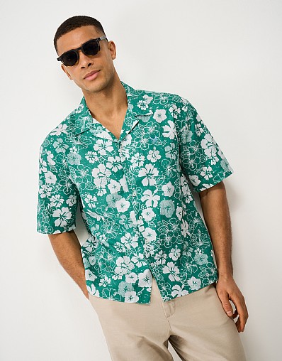 Linen-Blend Revere Shirt in Green and White