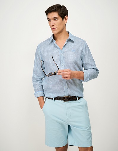 Long Sleeve Linen Blend Geo Print Shirt in Blue and White