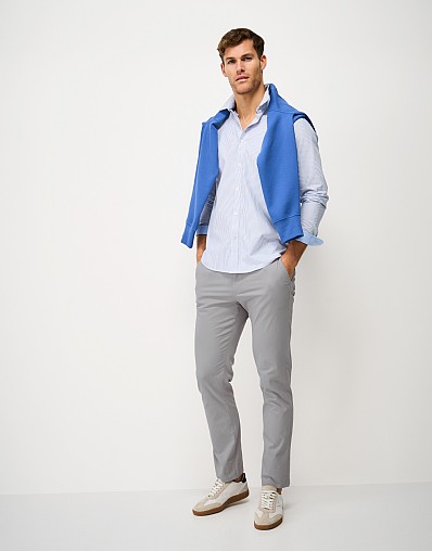 Slim Chinos in Grey