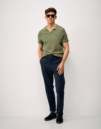 Slim Chino in Navy