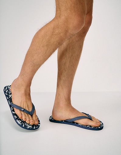 Flip Flops in Navy Print