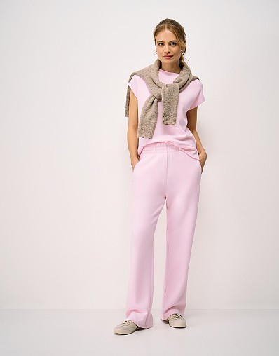 SuperLuxe Wide-Leg Joggers in Pink