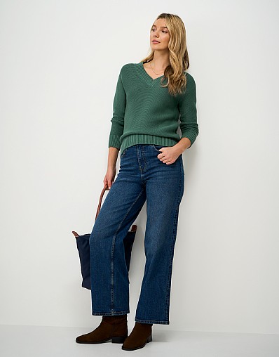 Cotton Links Stitch V-Neck Jumper in Green