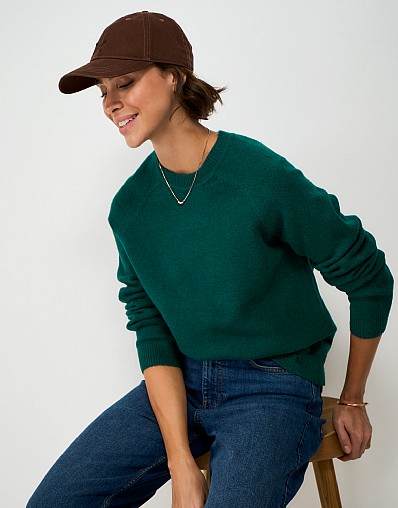 Crew Neck Raglan Jumper in Teal