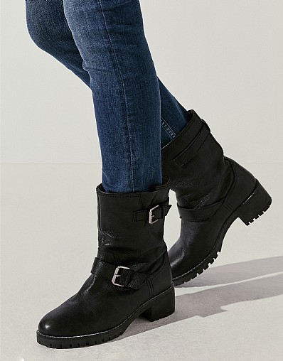 Women's Lace Up Boot from Crew Clothing Company