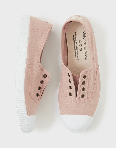 Victoria Laceless Trainer