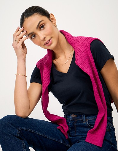 Perfect V Neck Slub T-Shirt in Navy