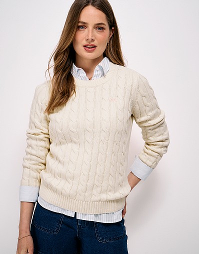 Crew Neck Chunky Cotton Cashmere Heritage Cable Knit Jumper in White