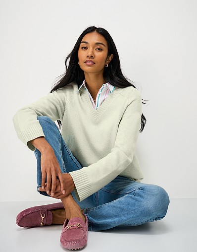 Harmony V Neck Saddle Shoulder Jumper in Mint Green