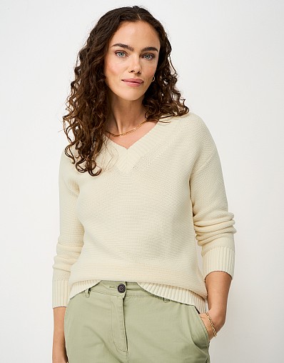 Lauren V-Neck Cotton Jumper in Cream